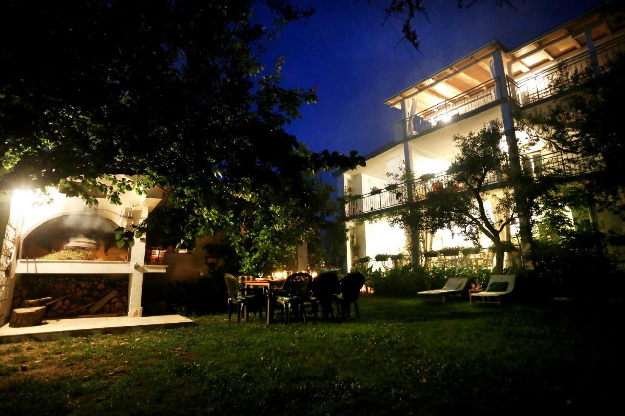 Apartments Rose Kaštela Exteriér fotografie